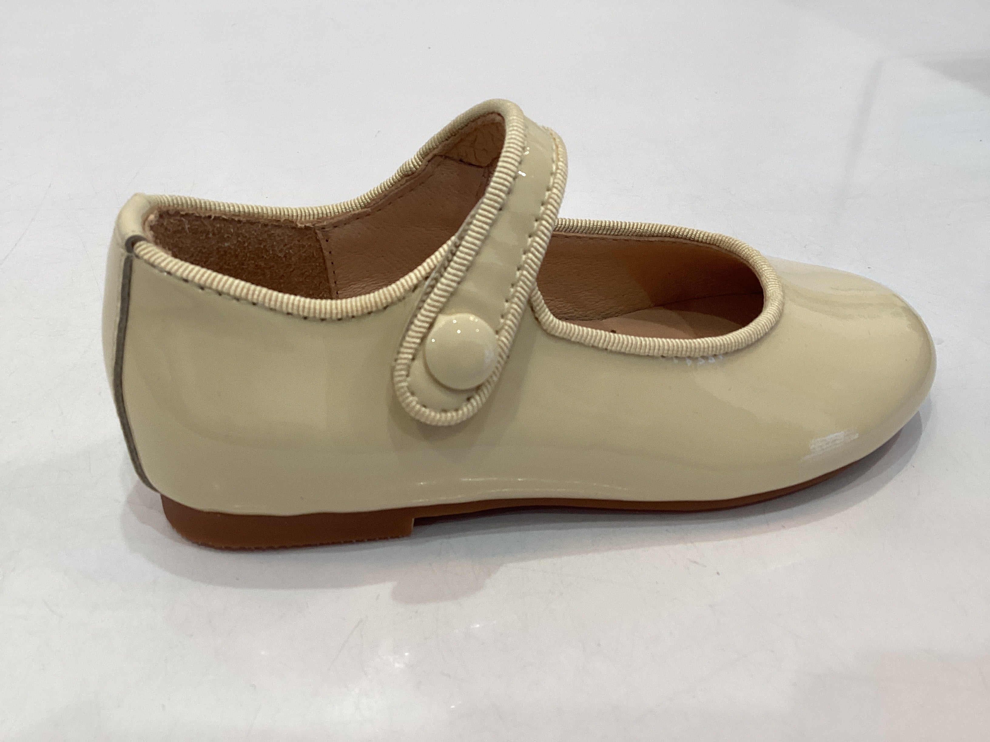 Uniq Beige Patent Mary Jane