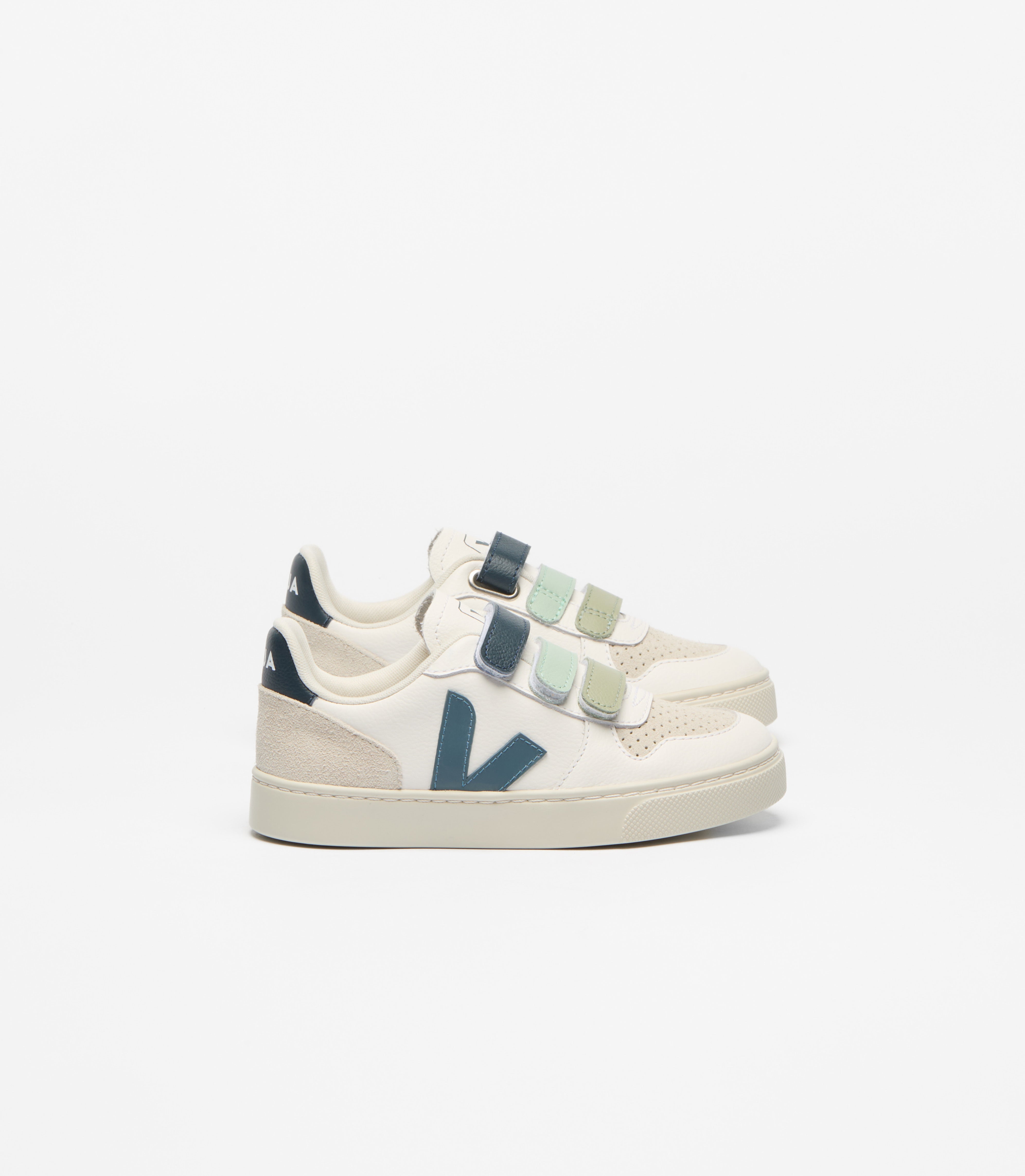 Veja Steel V Sneaker