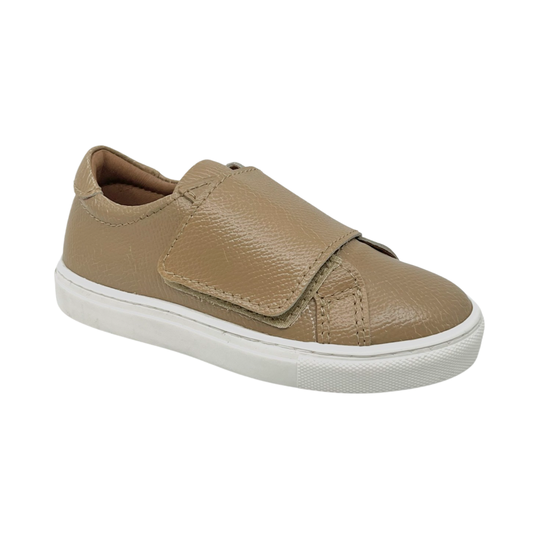 Atlanta Mocassin Tan Pebbled Velcro Sneaker